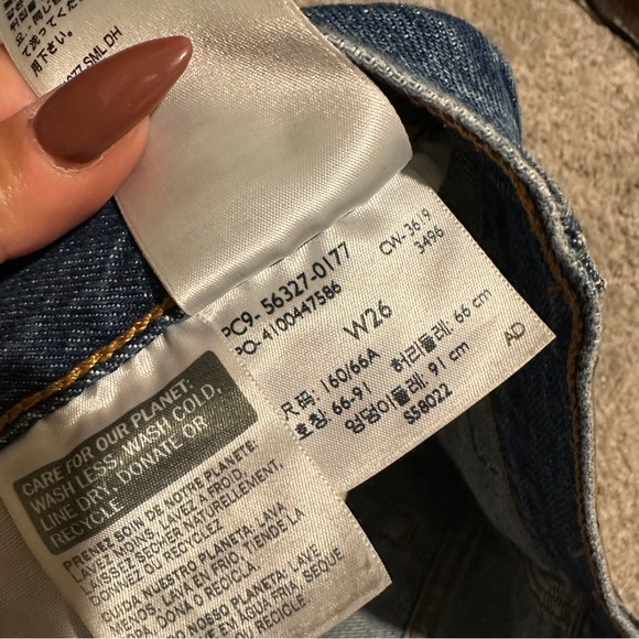 LEVI’s 501 Original Fit High Rise Distressed Western Daisy Duke Shorts Sz. 26 - Picture 5 of 10